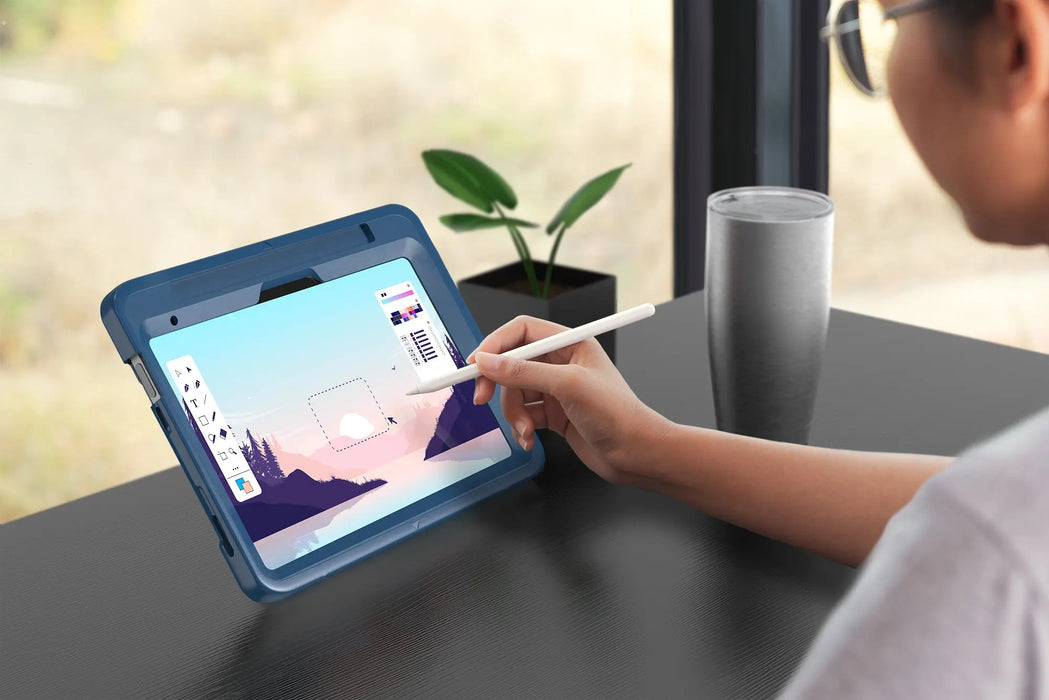 Protective Case with Built-in 360° Rotatable Grip Kickstand CTA DIGITAL