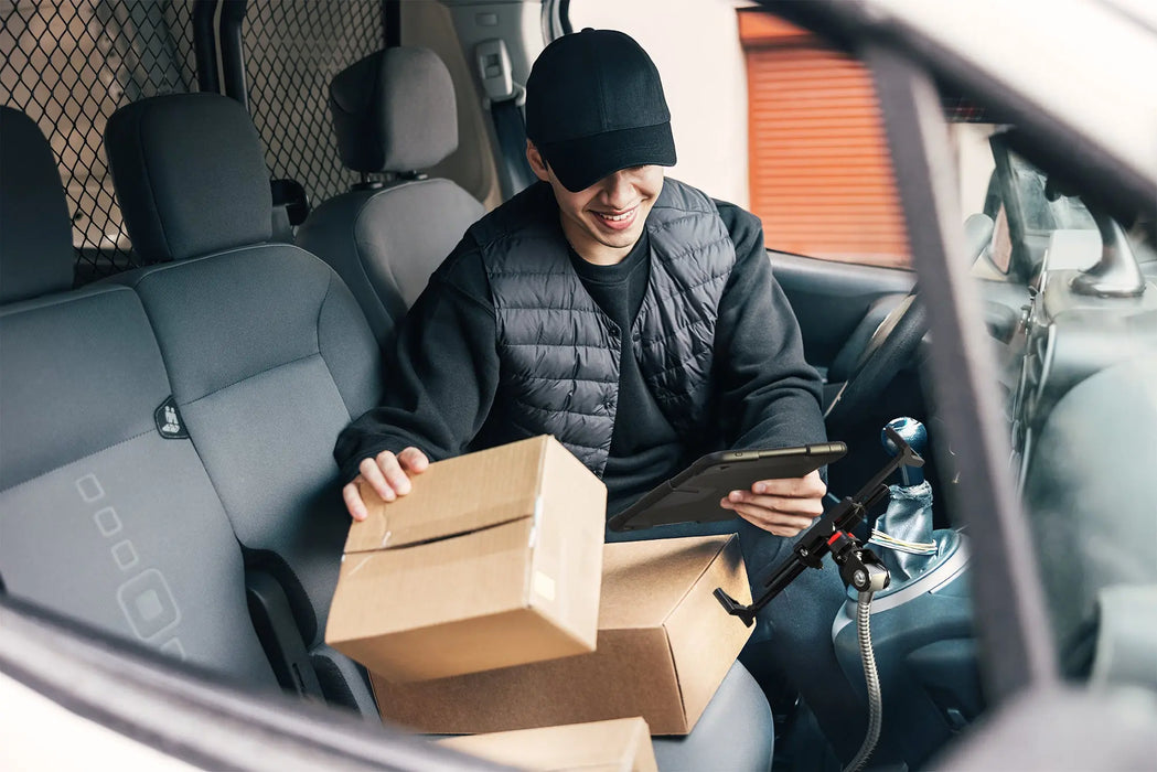 Quick-Release Security Gooseneck Car Mount CTA DIGITAL