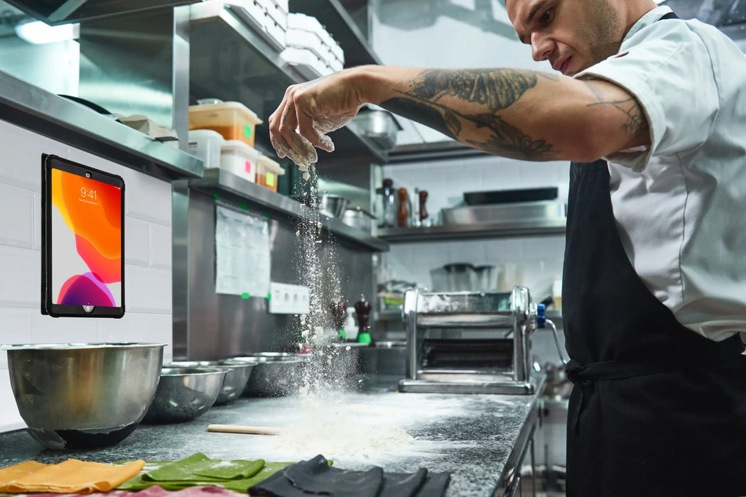 Magnetic Splash-Proof Case with Metal Mounting Plates CTA DIGITAL