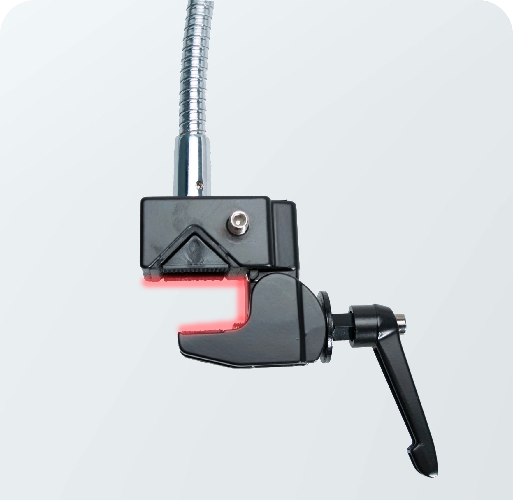 Can Change Clamp to Mount from Flat to
Circular Surfaces