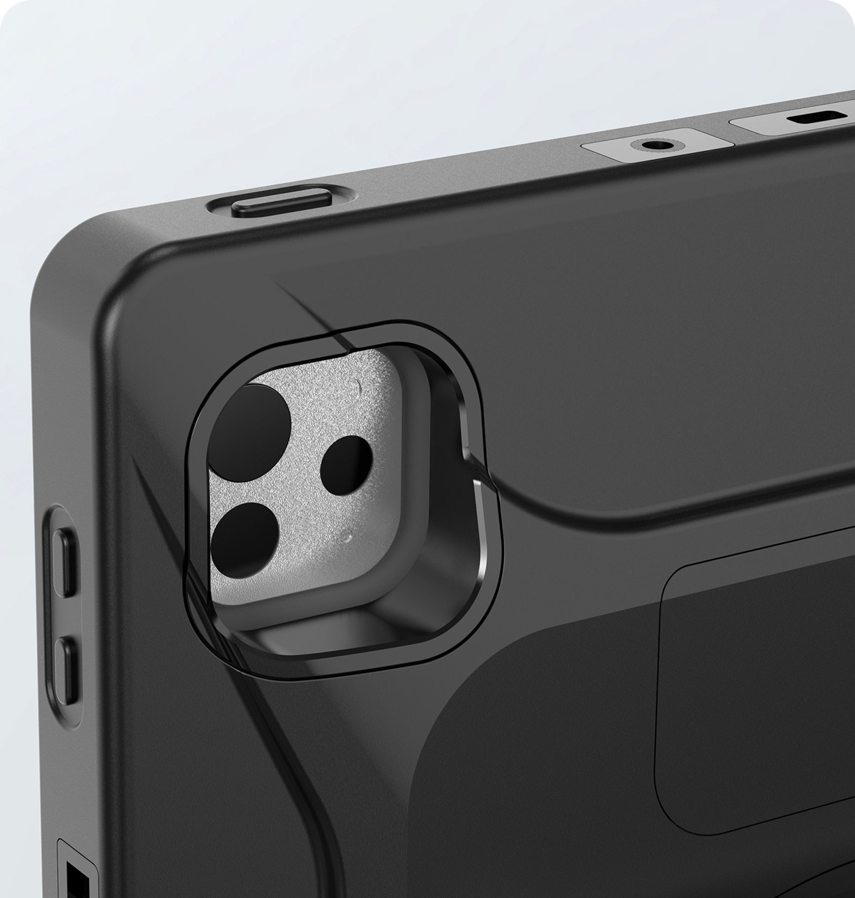 Full Access to Ports,
Buttons, and Jacks